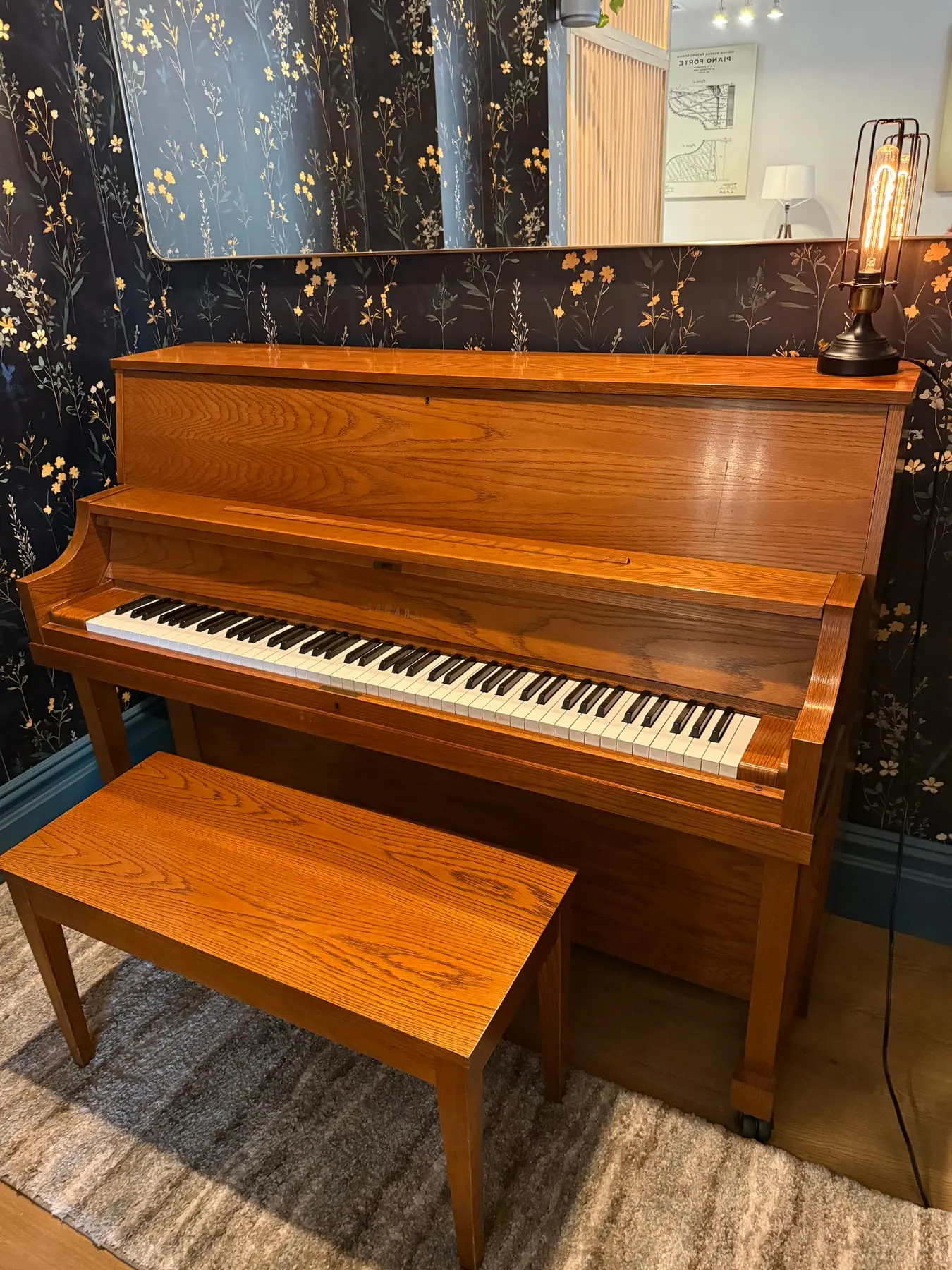 Oak Yamaha P22 Upright Piano